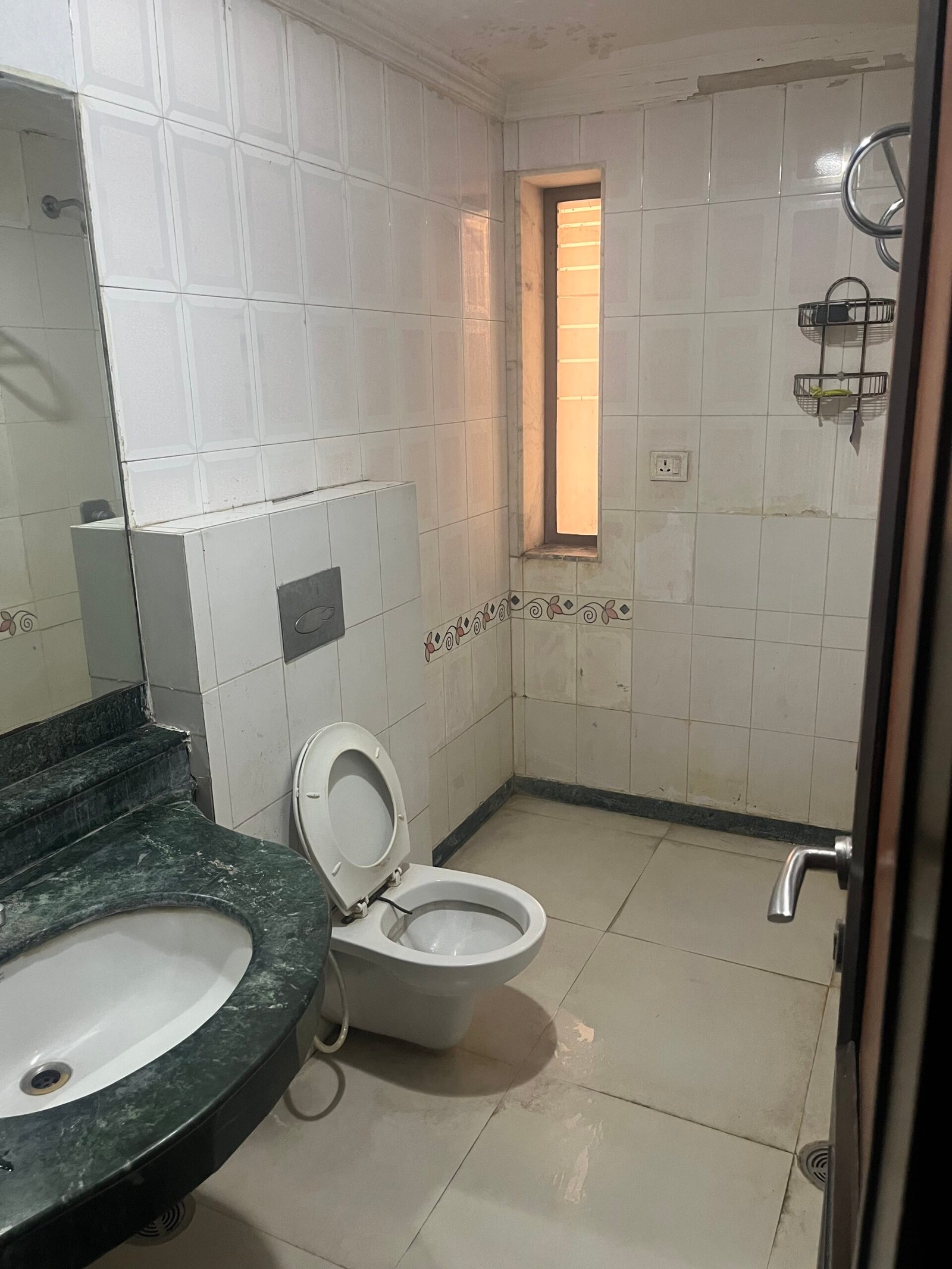 Hostel washroom