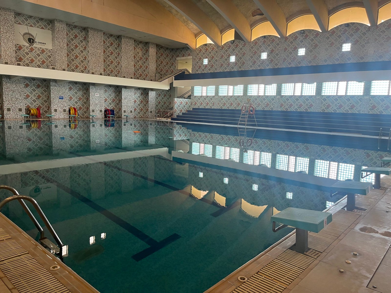 Swimming Pool(1)